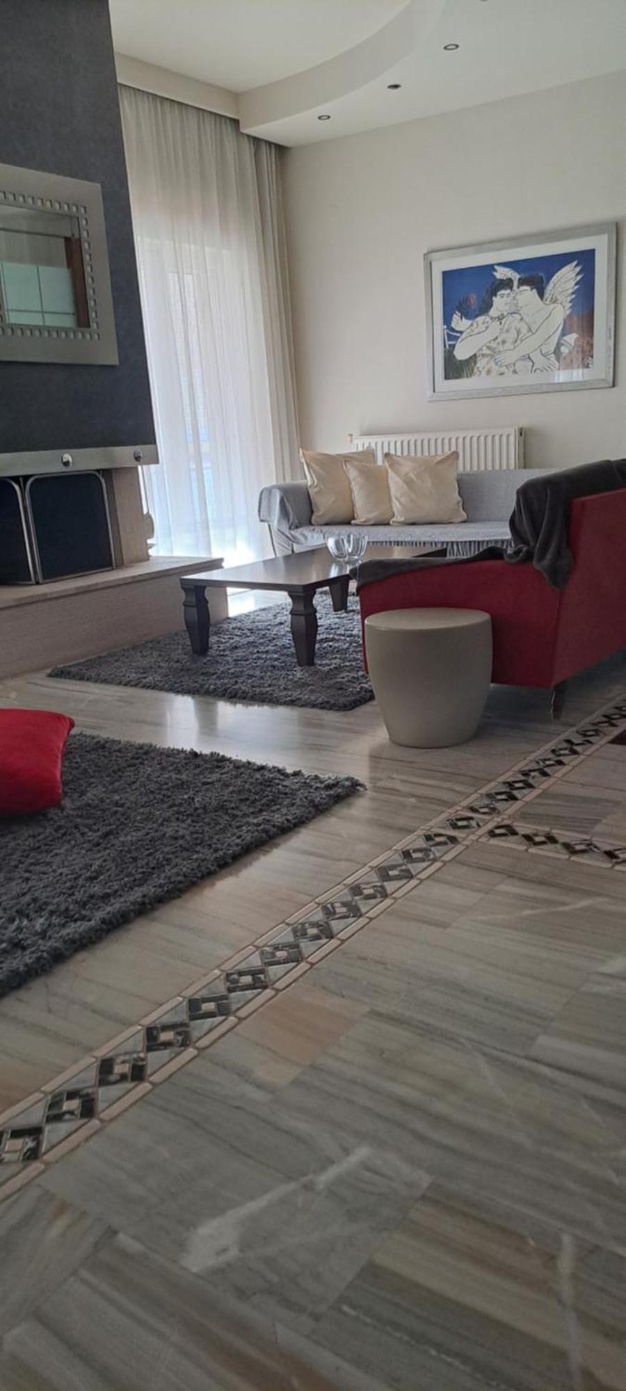 Elegante Apartamento Centrale Tríkala Exterior foto